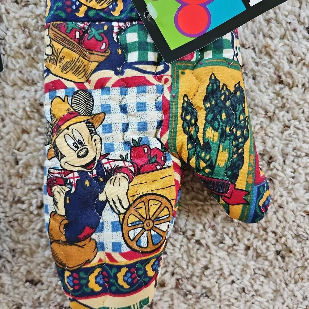 Disney Mickey Mouse Gardener Farmer Folk Art Oven Mitts Pot Holder Set NEW 90s